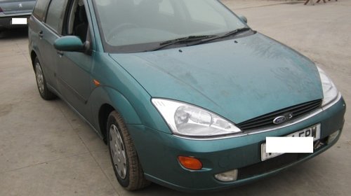 Dezmembrez Ford Focus din 1999