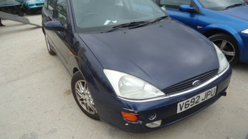 Dezmembrez Ford Focus din 2001, 2.0 16v