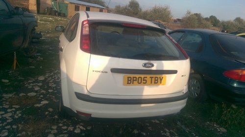 Dezmembrez Ford focus II 1,6 tdci