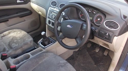 Dezmembrez Ford Focus II ,an 2006