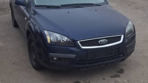 Dezmembrez Ford Focus