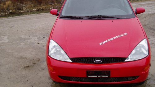 Dezmembrez Ford Focus