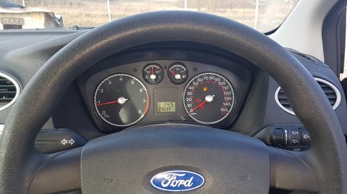 Dezmembrez Ford Focus2 1.4 benzina 2006