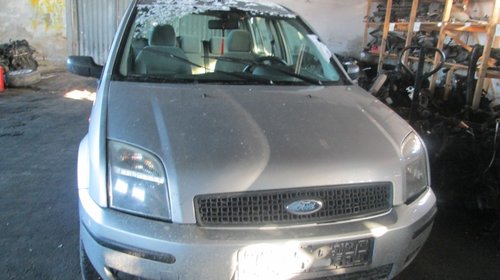 Dezmembrez ford fusion 1.4 tdci