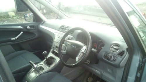 Dezmembrez Ford Galaxy 2.0 tdci din 2008