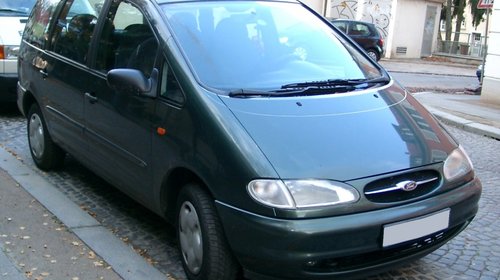 Dezmembrez Ford Galaxy motor 1.9 TDI an 1998.