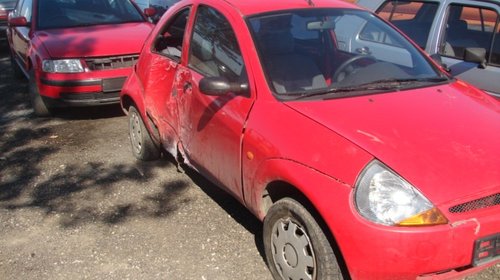 Dezmembrez Ford Ka din 2001