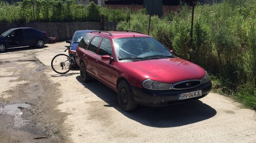 Dezmembrez Ford Mondeo 1997 motor 1.8 diesel 