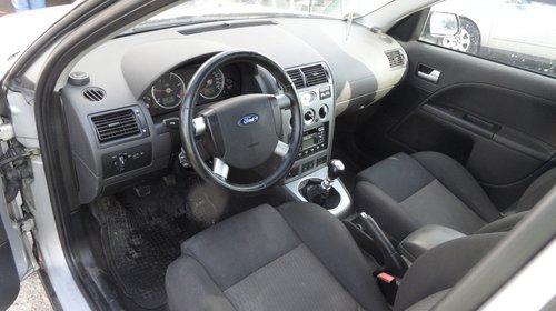 Dezmembrez ford mondeo 2,0 tddi,116 cai din 2002