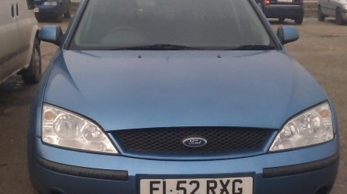 Dezmembrez ford mondeo 2002