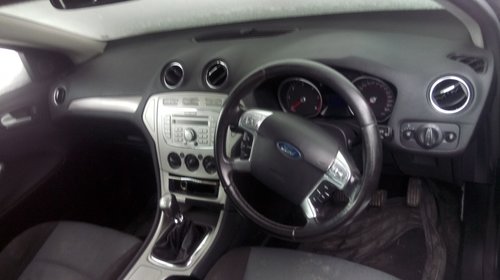 Dezmembrez Ford Mondeo 2010 berlina 1800