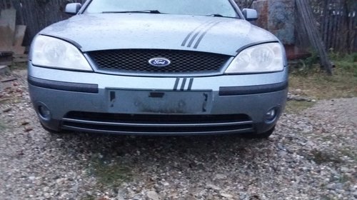 Dezmembrez ford mondeo din 2002 motor de 2.0 