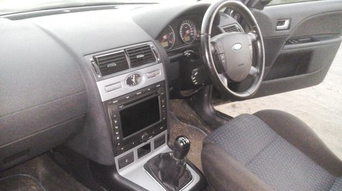 Dezmembrez Ford Mondeo MK3 2.0 TDCI combi