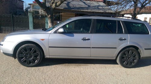 Dezmembrez ford mondeo mk3 din 2003 2.0tdci