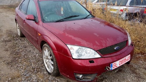 Dezmembrez Ford Mondeo MK3 hatchback 2.5 v6 125kw din 2003