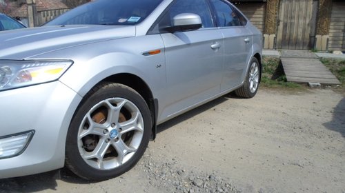 Dezmembrez Ford Mondeo mk4 2.0 Tdci Titanium 