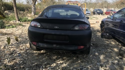 Dezmembrez Ford Puma