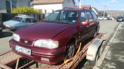 Dezmembrez Ford Sierra Ghia 2.0i an 1991