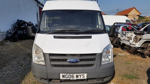 Dezmembrez Ford Transit 2.2 TDCI 81kw 110cp 2006