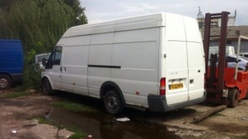 Dezmembrez Ford Transit 2.4d 125cp din 2002