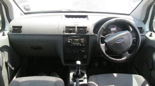 Dezmembrez ford transit connect 1.8 tddi din 2003