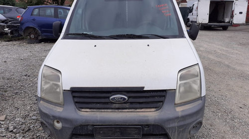 Dezmembrez Ford Transit Connect din 2008