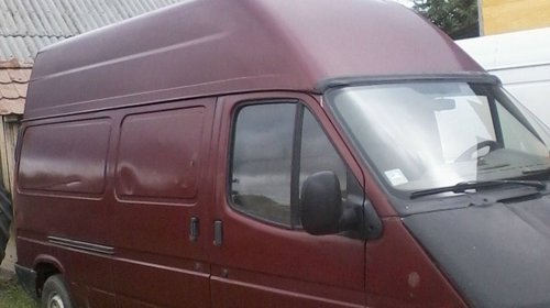 Dezmembrez Ford Transit din 1996 2.5d