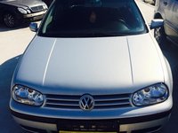 Dezmembrez Golf 4 combi 1.6 SR