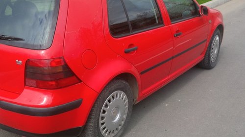 Dezmembrez golf 4 IV 1.6 sr