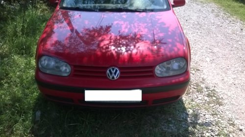 Dezmembrez golf 4 variant 1.9 TDI