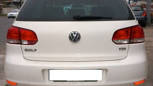 Dezmembrez Golf 6 1.6 TDI 2011