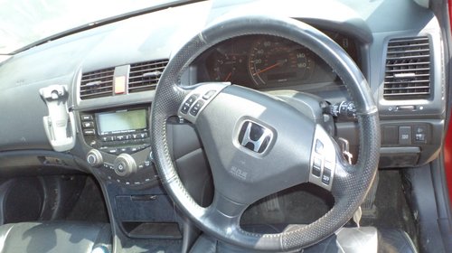 Dezmembrez Honda Acoord 2004, motor 2.2, diesel