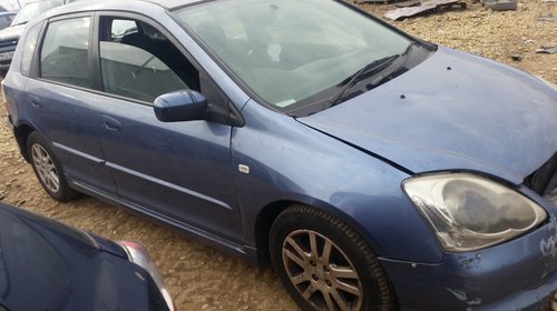 Dezmembrez Honda Civic din 2004 , 1.6 benzina