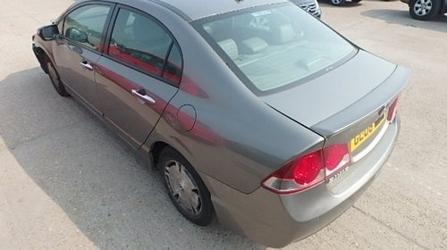 Dezmembrez Honda Civic Hybrid,an 2008