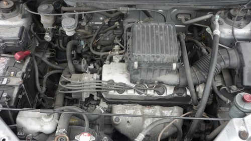 Dezmembrez Honda HR-V, an 2002, 1.6 benzina
