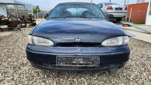 Dezmembrez Hyundai Accent 1998 Hatchback 1.4 