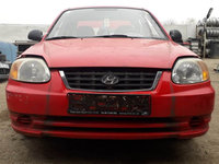 Dezmembrez Hyundai Accent 2003 1.5CRDI 60kW E3 motor D3EA