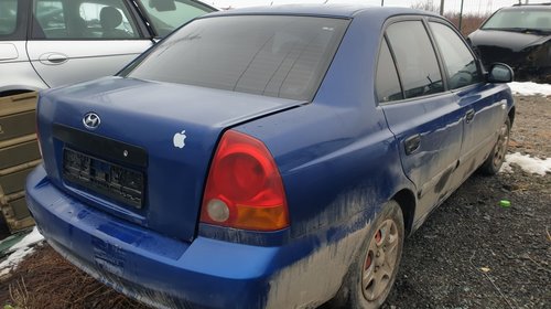 Dezmembrez Hyundai Accent 2005 1.4 benzină