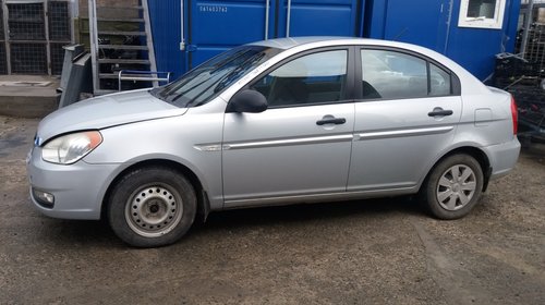 Dezmembrez Hyundai Accent, an fabr. 2006, 1.5CRDI