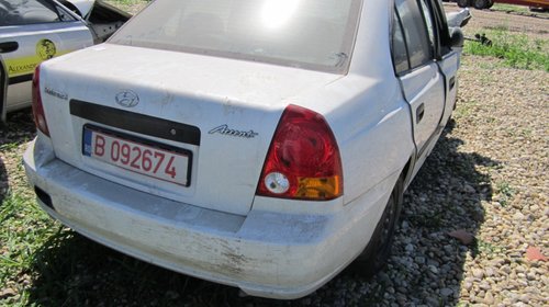 Dezmembrez Hyundai Accent din 2005, 1.5 crdi