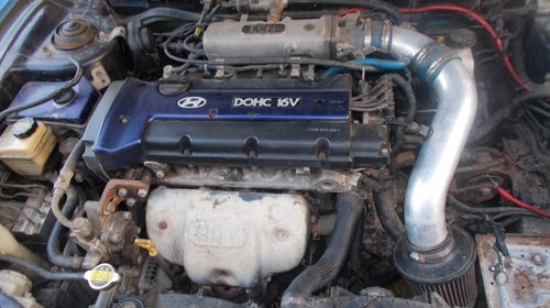 Dezmembrez hyundai coupe 1.6 16v anul 1996-2002