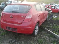 Dezmembrez Hyundai I30 1.6 crdi an 2008