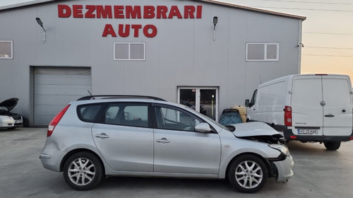 Dezmembrez Hyundai i30 2010 Break 1,6 tci