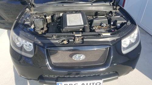 Dezmembrez HYUNDAI SANTA FE 2.2 D an 2008