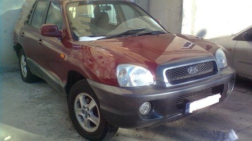 Dezmembrez Hyundai Santa Fe 2.4 benzina