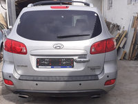 Dezmembrez Hyundai Santa Fe din 2006, motor 2.2 Diesel