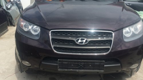 Dezmembrez hyundai santa fe din 2007 motor 2.