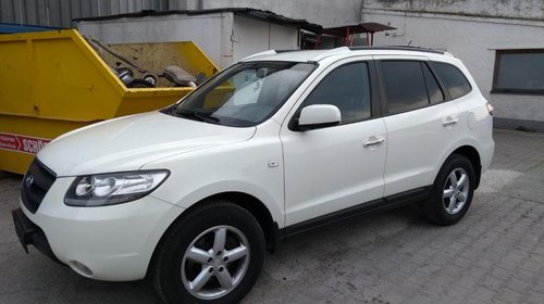 Dezmembrez Hyundai Santa Fe II (CM) 2,2 CRDI 