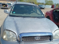 Dezmembrez Hyundai Santa Fe model 2001-2005