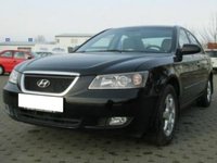 Dezmembrez Hyundai Sonata 2.0 CRDI 103kw (140cp) an fab 2006 tip D4EA